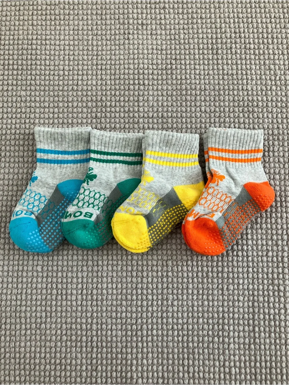Bombas Kids Grippy Ankle Socks (T) assorted colors